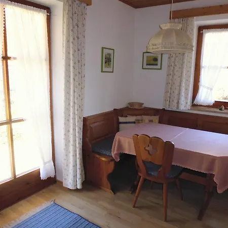 Haus Sonnenschein アパート *